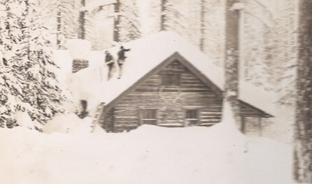 Lindbergh Lake Lodge snow storm